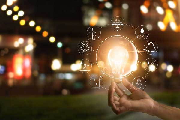 克罗地亚前总统科琳达·格拉巴尔—基塔罗维奇：可持续性非负担而是最佳投资，呼吁确保每一元创造共同价值